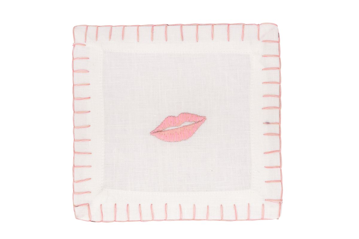 Beso cocktail napkins